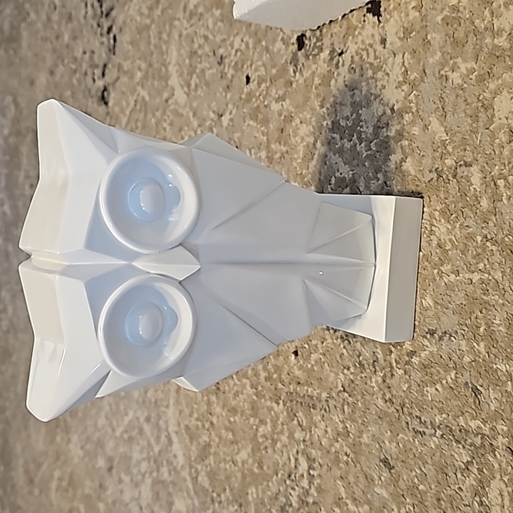 Owl figurine